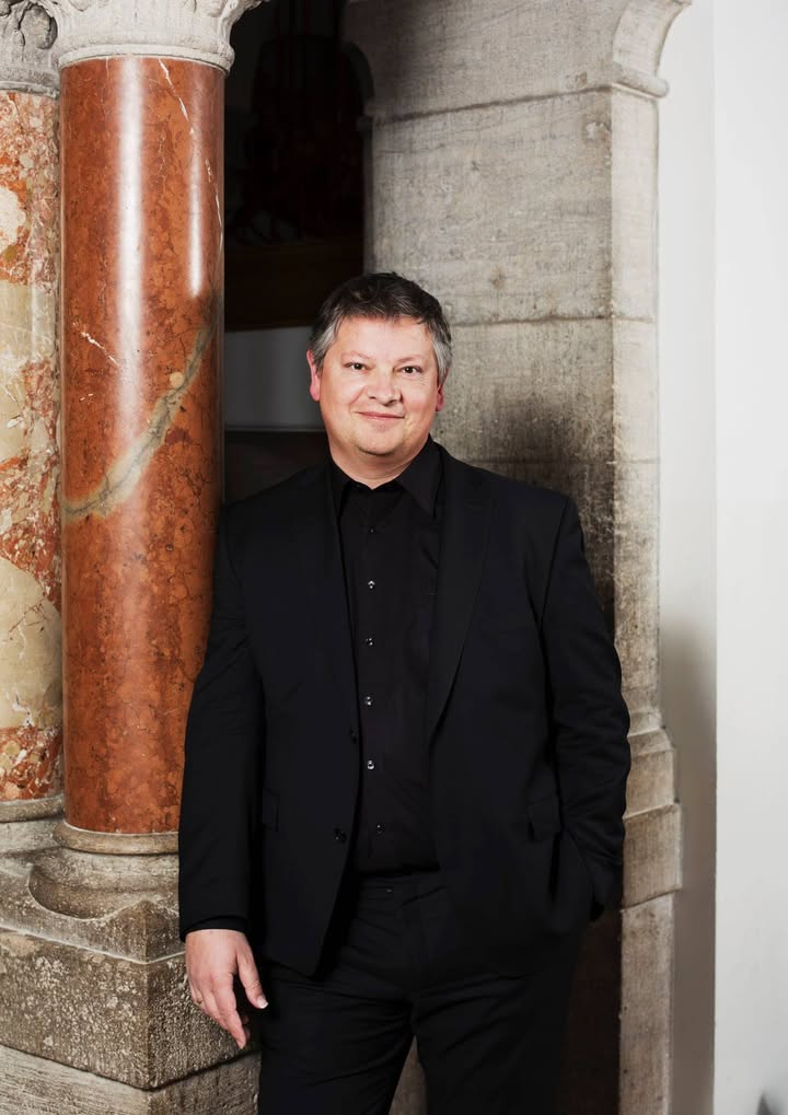 Thomas Gropper ist Sänger und Professor für Gesang, Stimmkunde und Gesangsdidaktik an der Hochschule für Musik und Theater München. Bild: © Daniel Delang (2017)