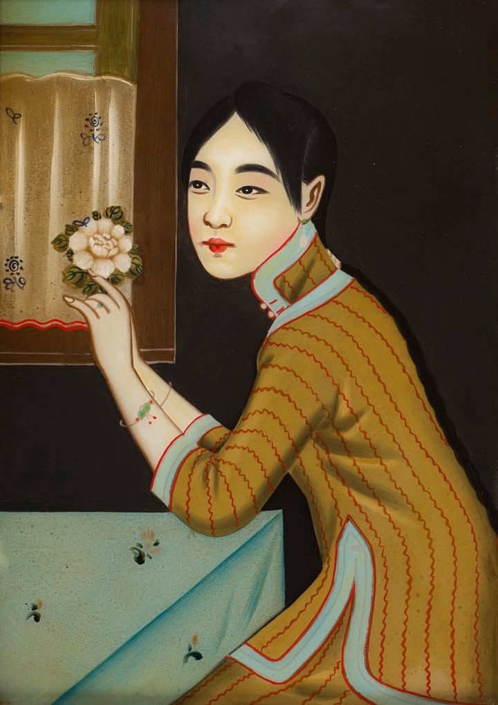 Junge Frau mit Chinarose, Nordchina, um 1920, Farben hinter Glas, 57 x 42 cm, Slg. Mei-Lin © Museum Fünf Kontinente, Foto Nicolai Kästner

www.museum-fuenf-kontinente.de