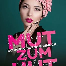 Die besten Modisten, Hutmacher und Designer auf der Hutschau Mut zum Hut vom 8. bis 10. September in Neuburg an der Donau. Mehr als 15.000 Hüte dürfen bestaunt, probiert und natürlich auch erworben werden! Die Schmuckschau schmuck durch Schmuck zeigt Schmuckdesign aus und Accessoires aller Art.