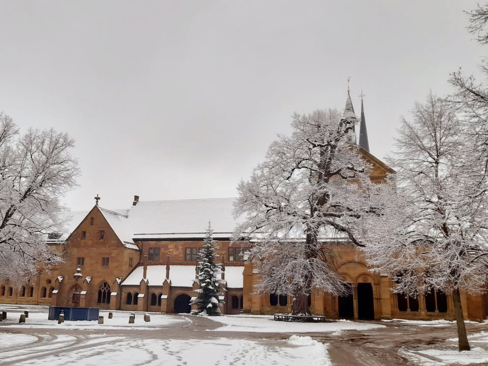 Kloster Maulbronn Außenansicht im Winter. Foto: SSG/Petra-Mohr/SSG-Pressebild