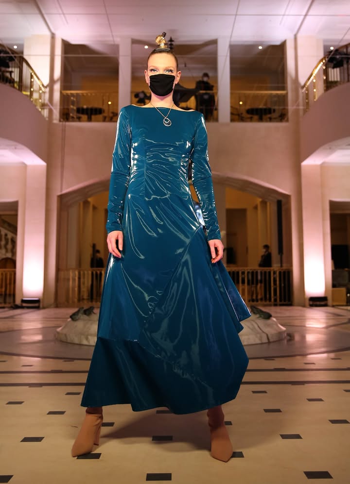 Victoria Jancke mit Schmuck von Al Coro