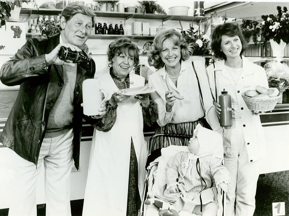 DDVG Krüger+Margarete+Magda+Margot+Baby Ottilie Färber 1