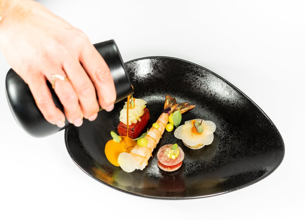 Lokschuppen. Fischgericht. Foto: Marvin Evkuran